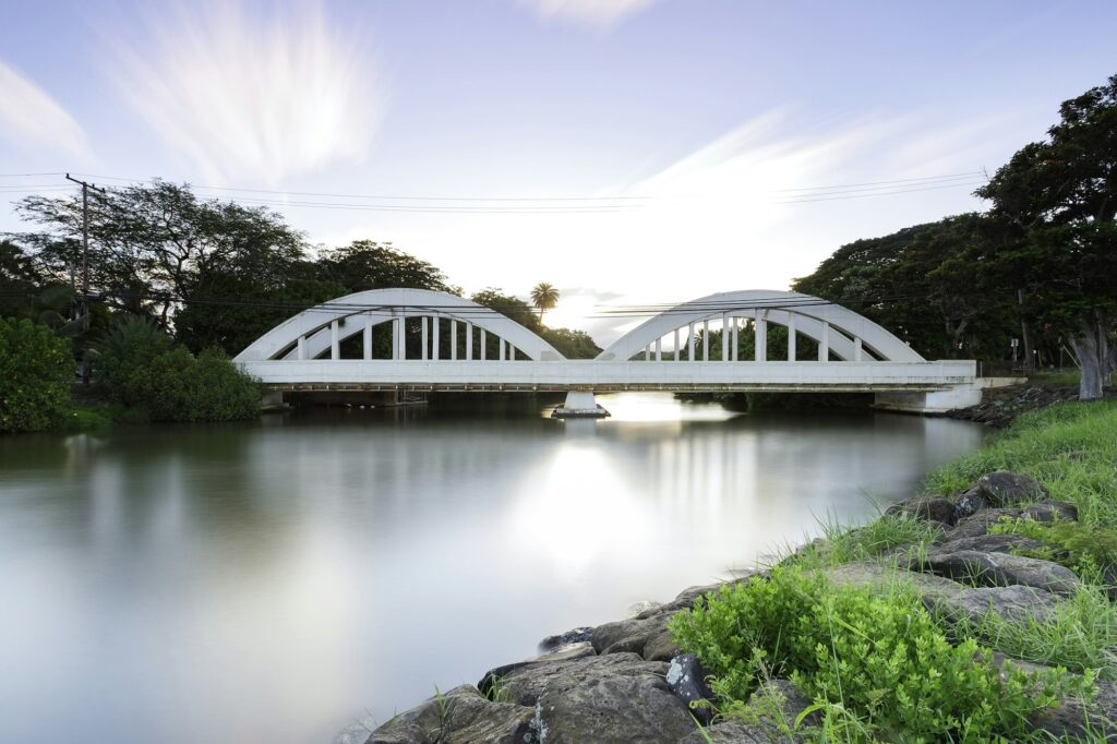 Haleiwa's rainbow bridge over the river